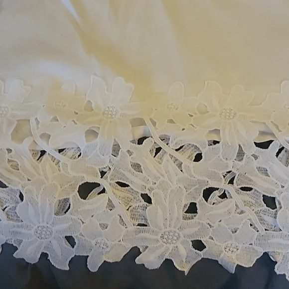 Tank - Picture 2 of 2